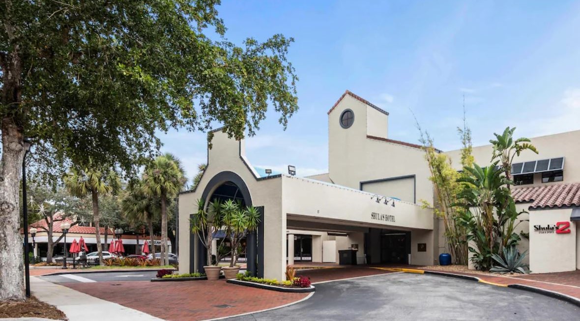 Miami Lakes Hotel